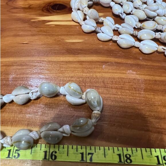 Vintage Lot Puka Cowrie Shell Hawaiian Aloha Necklaces 4 Piece Aloha Surf Boho - Picture 9 of 15